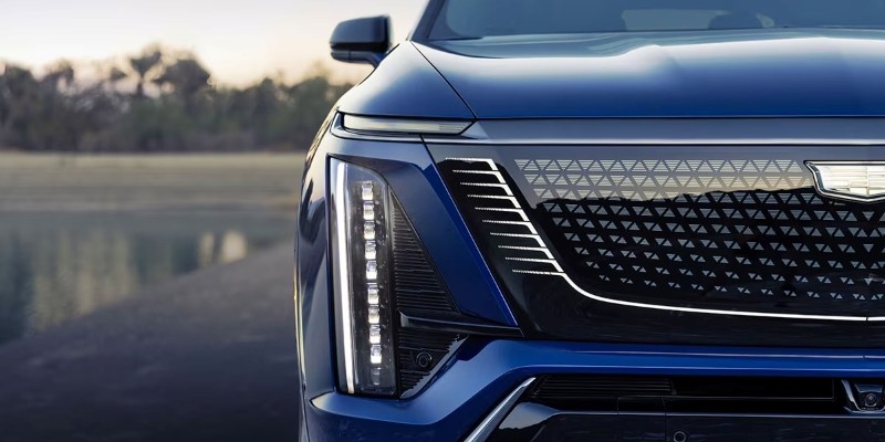 Close up of the 2026 Cadillac VISTIQ in Port Richey, FL.
