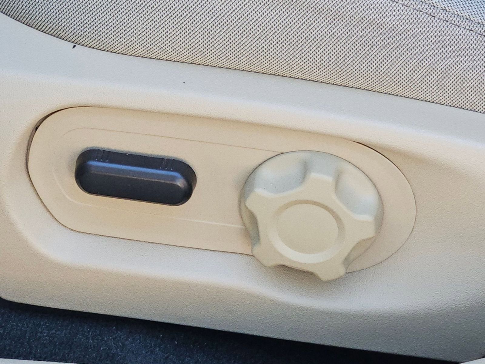 2017 Ford Taurus SEL