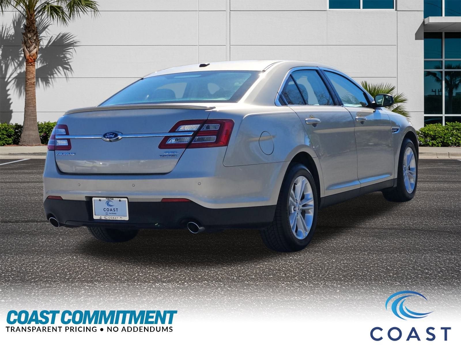 2017 Ford Taurus SEL