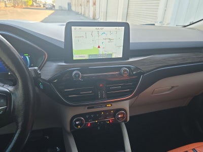 2020 Ford Escape Titanium Hybrid