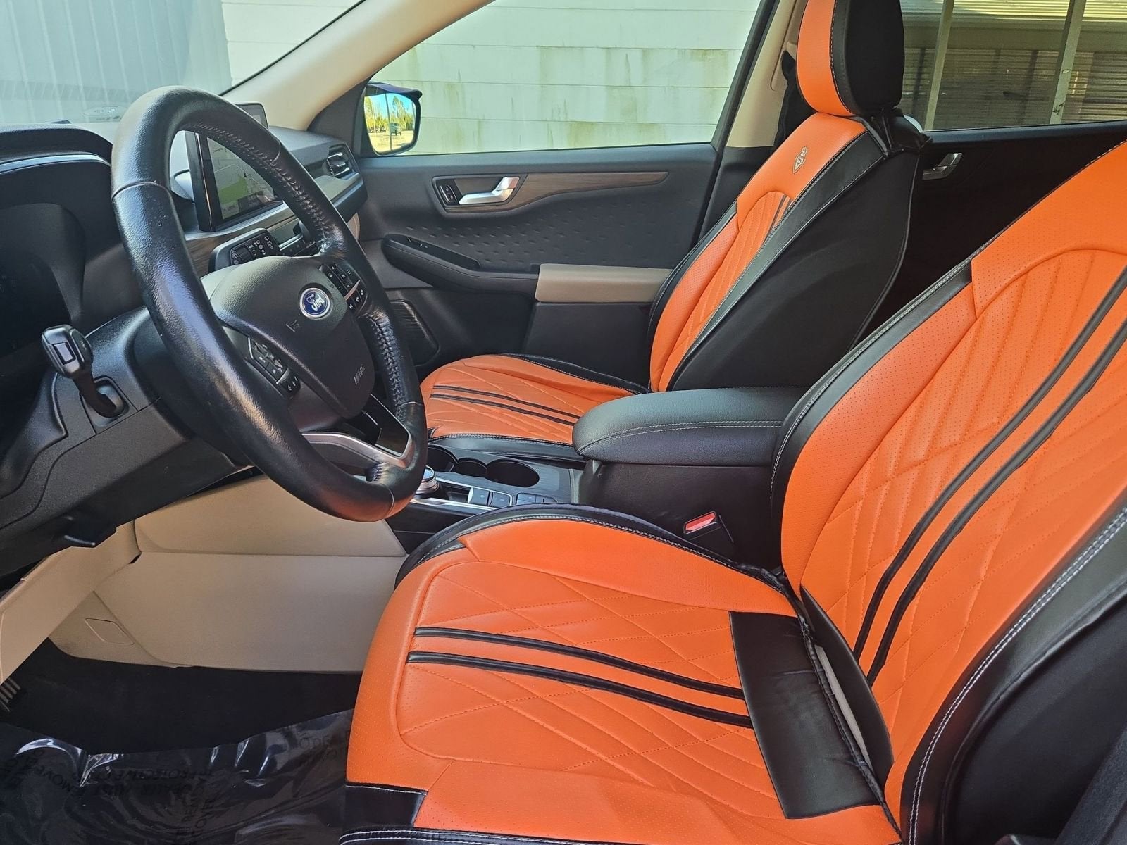 2020 Ford Escape Titanium Hybrid