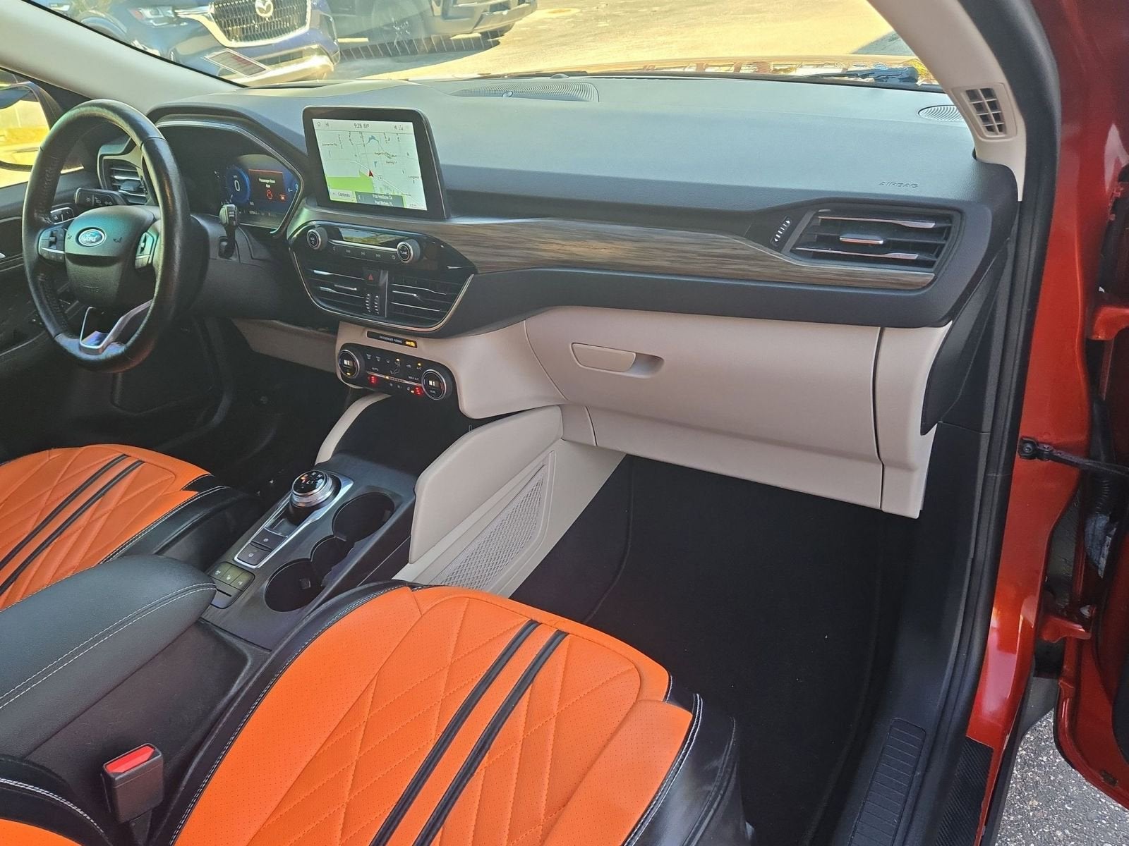 2020 Ford Escape Titanium Hybrid