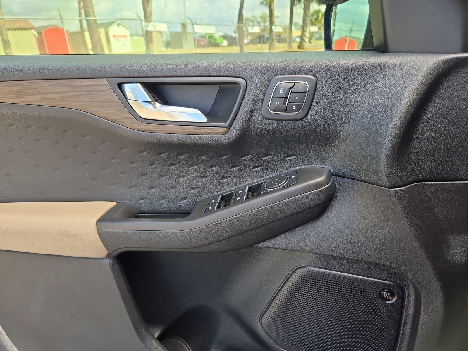 2020 Ford Escape Titanium Hybrid