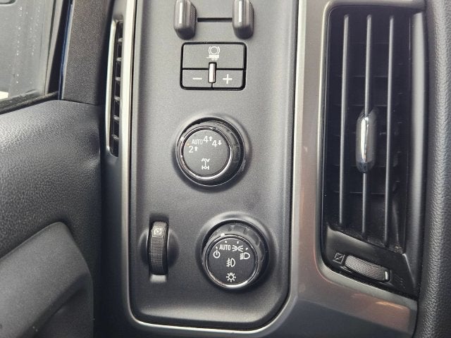 2017 Chevrolet Silverado 1500 LT LT2