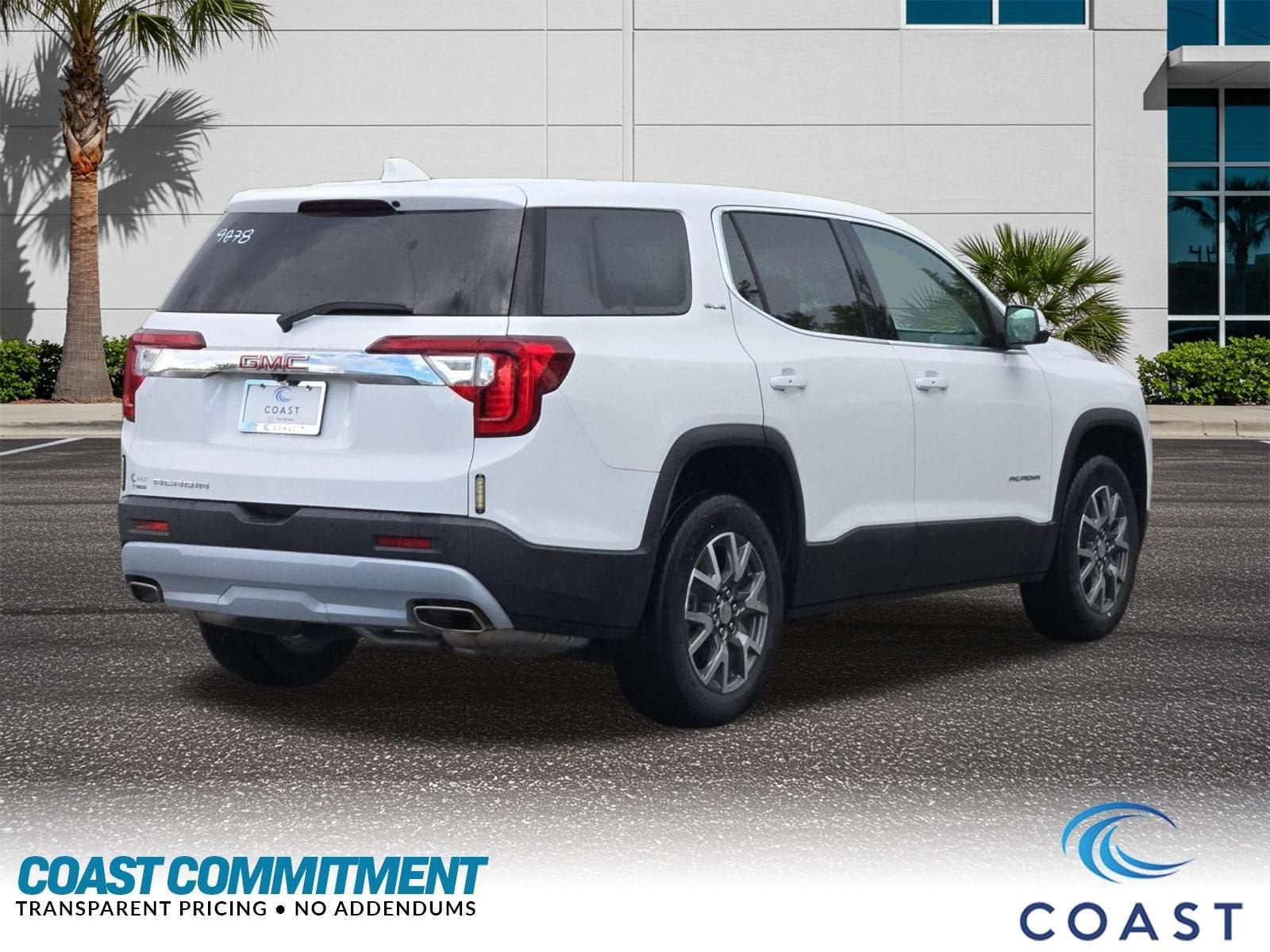2022 GMC Acadia SLE