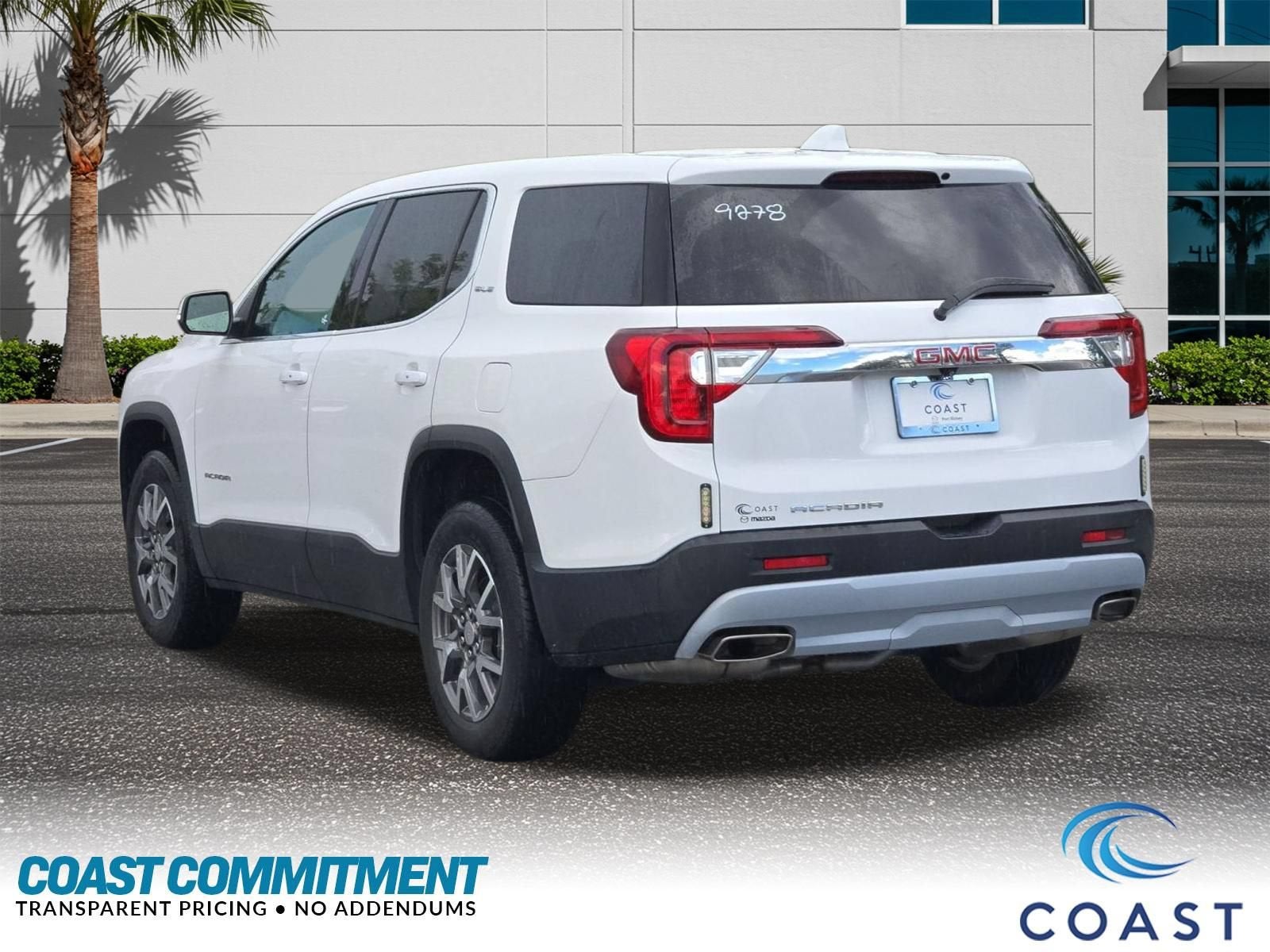 2022 GMC Acadia SLE