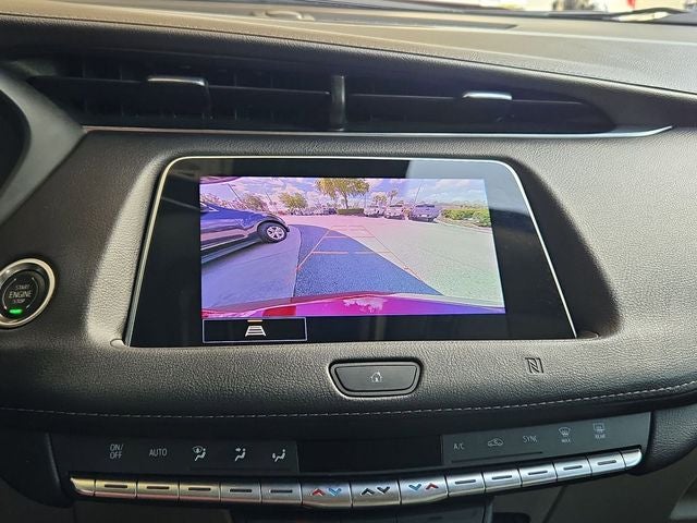 2021 Cadillac XT4 Premium Luxury