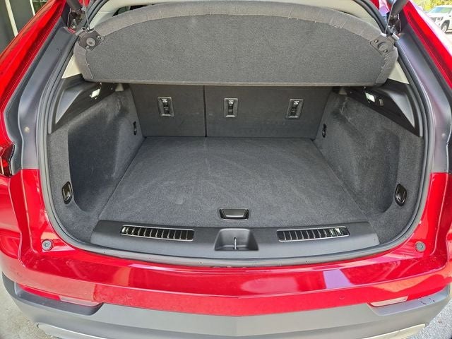 2021 Cadillac XT4 Premium Luxury