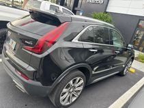 2022 Cadillac XT4 Premium Luxury