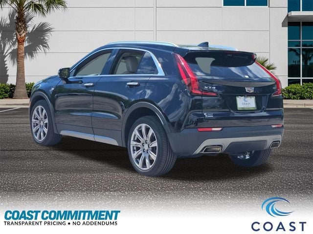2022 Cadillac XT4 Premium Luxury