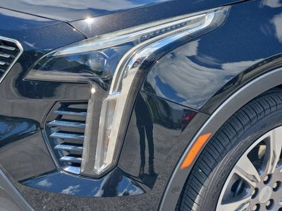 2022 Cadillac XT4 Premium Luxury