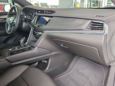 2026 Cadillac XT5 Luxury