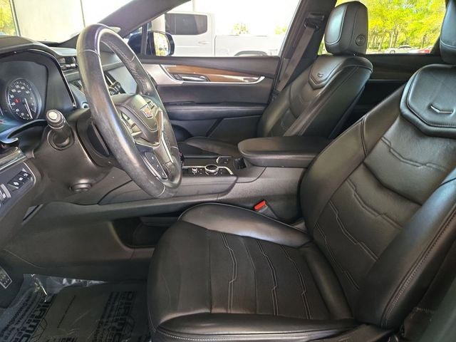 2021 Cadillac XT5 Premium Luxury