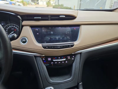 2019 Cadillac XT5 Platinum