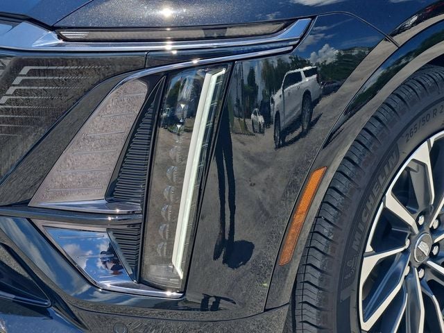 2025 Cadillac LYRIQ Sport