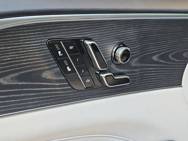 2025 Cadillac LYRIQ Sport