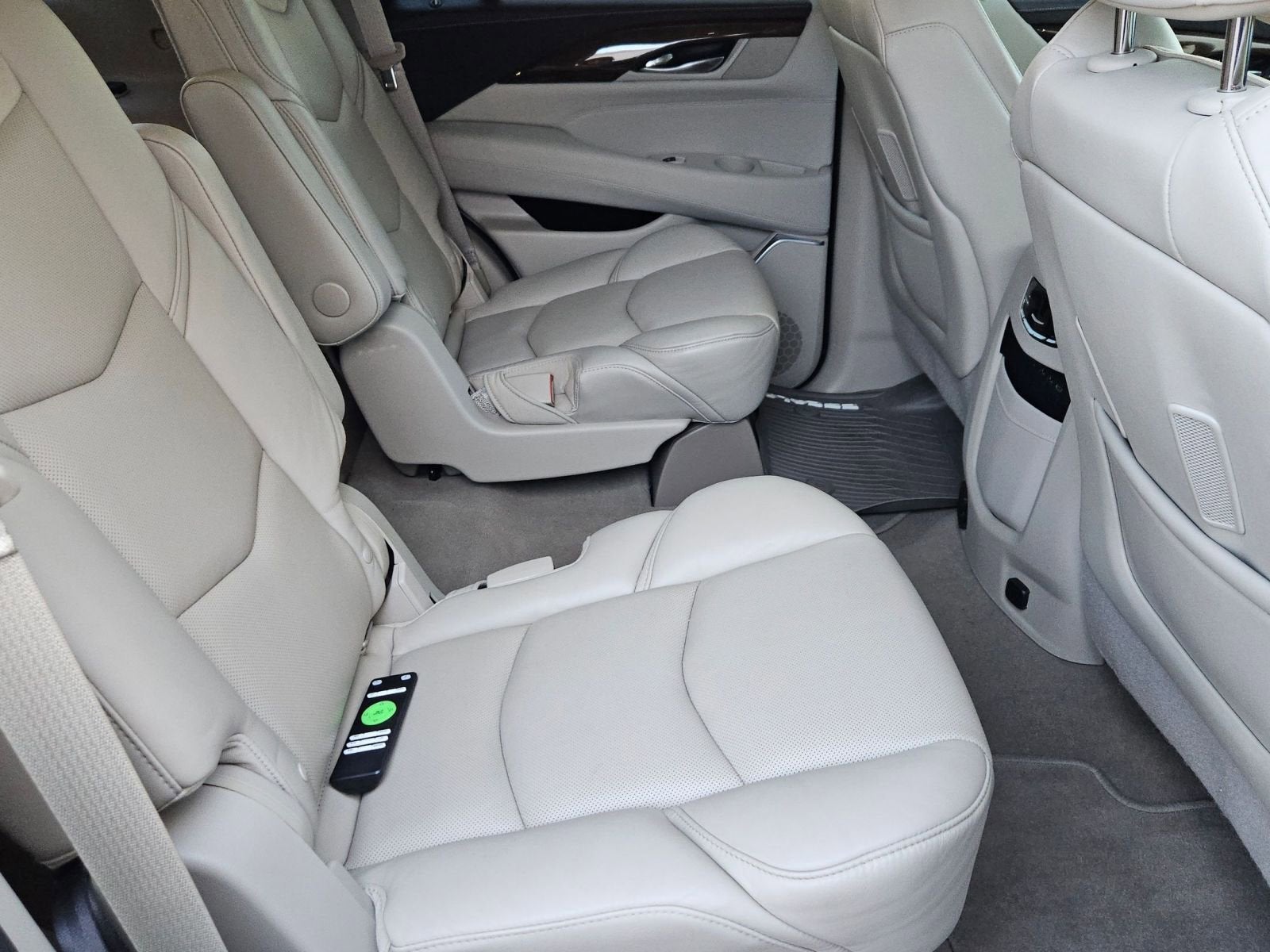 2020 Cadillac Escalade Premium Luxury