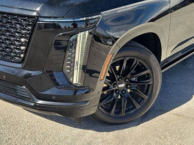 2025 Cadillac Escalade ESV Premium