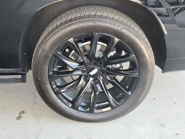 2025 Cadillac Escalade ESV Premium