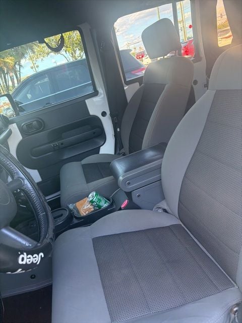 2010 Jeep Wrangler Unlimited Sport
