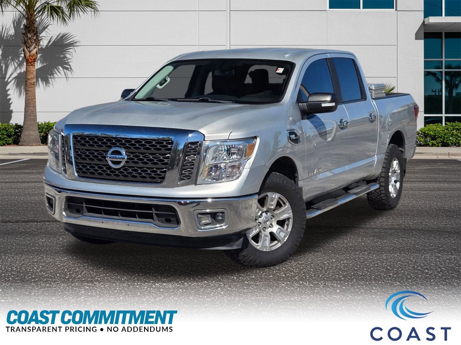2017 Nissan Titan SV
