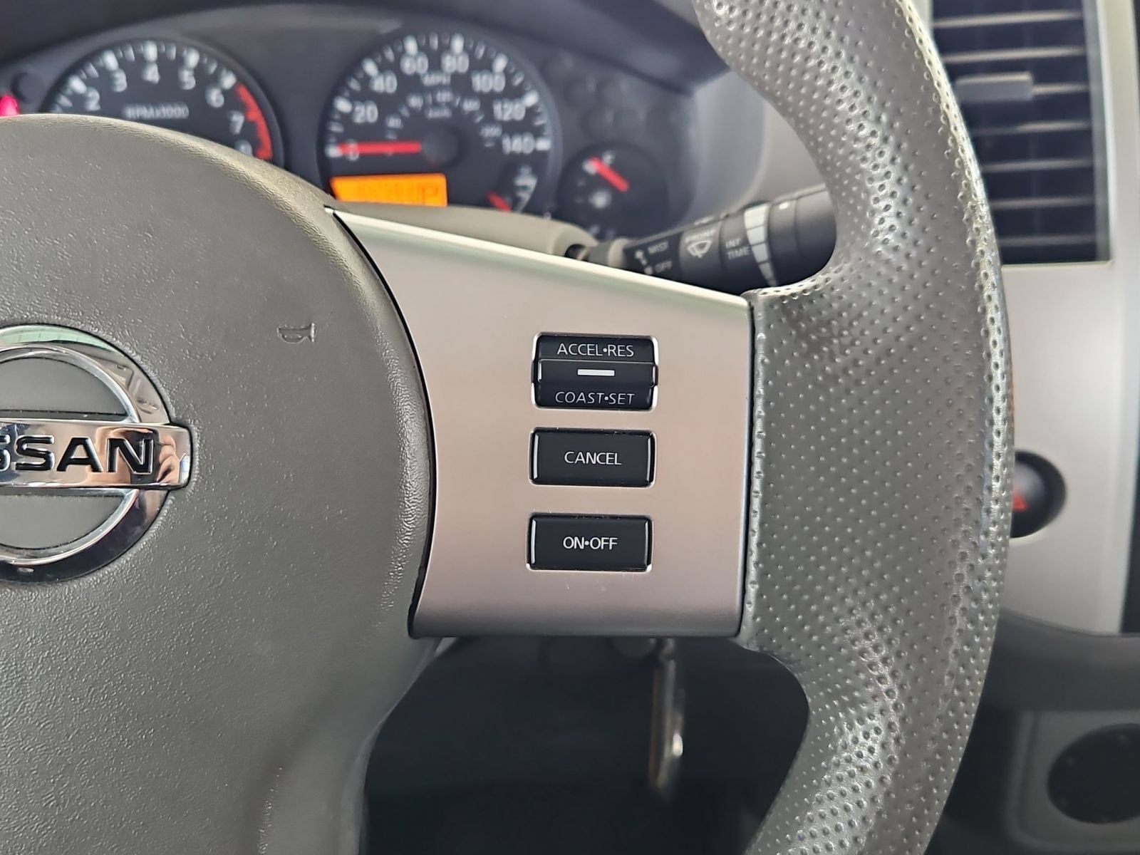 2014 Nissan Frontier SV