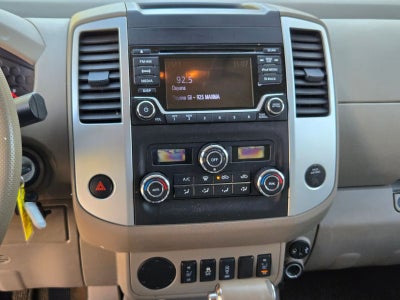 2017 Nissan Frontier SV