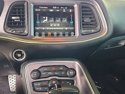 2017 Dodge Challenger SXT