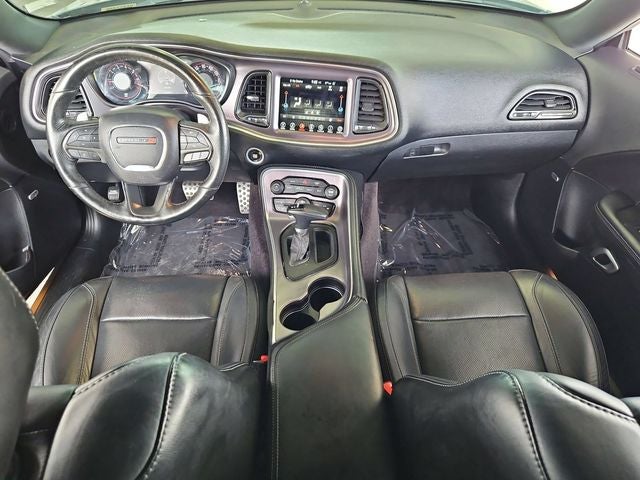 2017 Dodge Challenger SXT