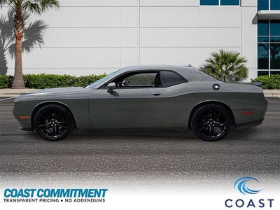 2017 Dodge Challenger SXT