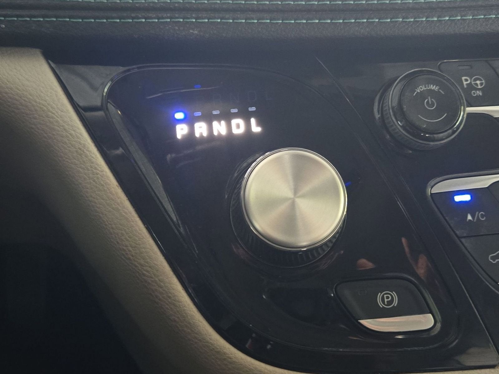 2018 Chrysler Pacifica Hybrid Limited