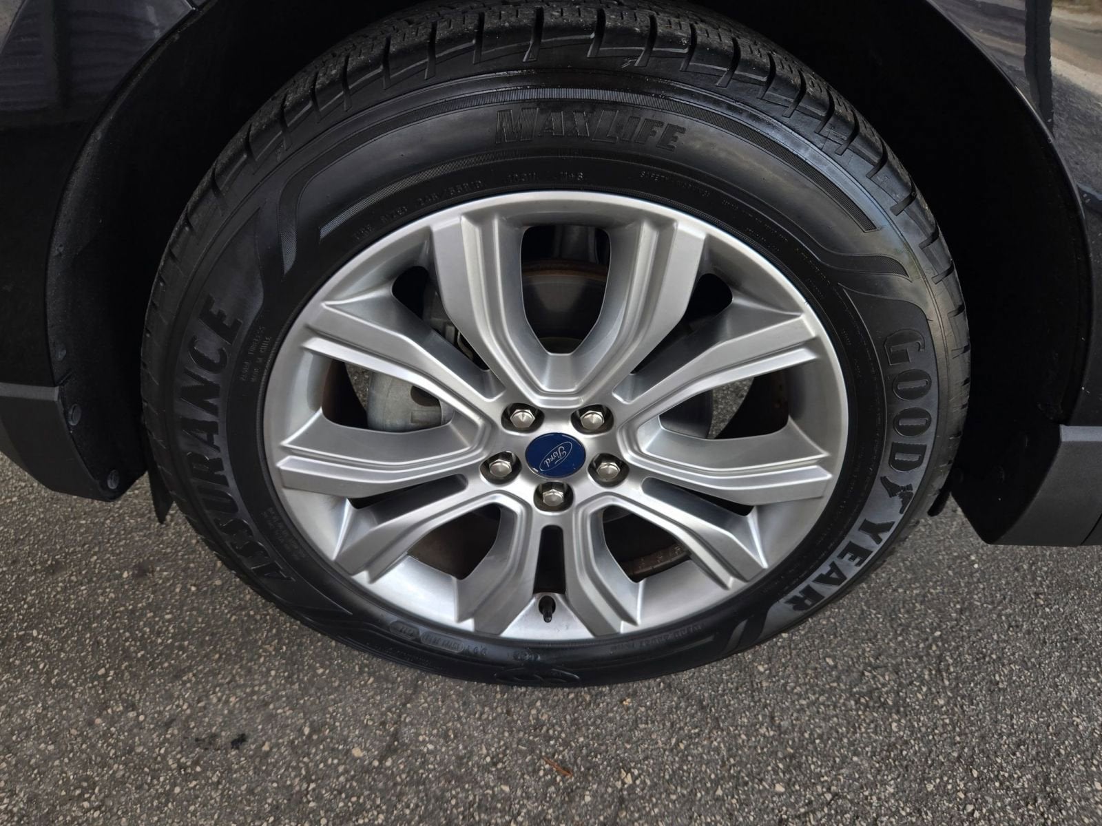 2019 Ford Edge Titanium