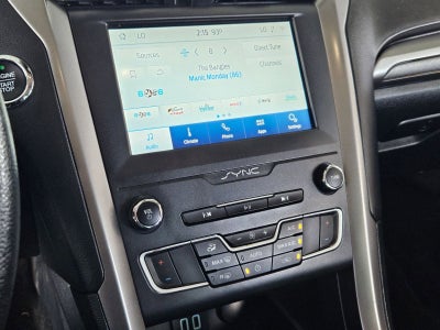 2020 Ford Fusion SE