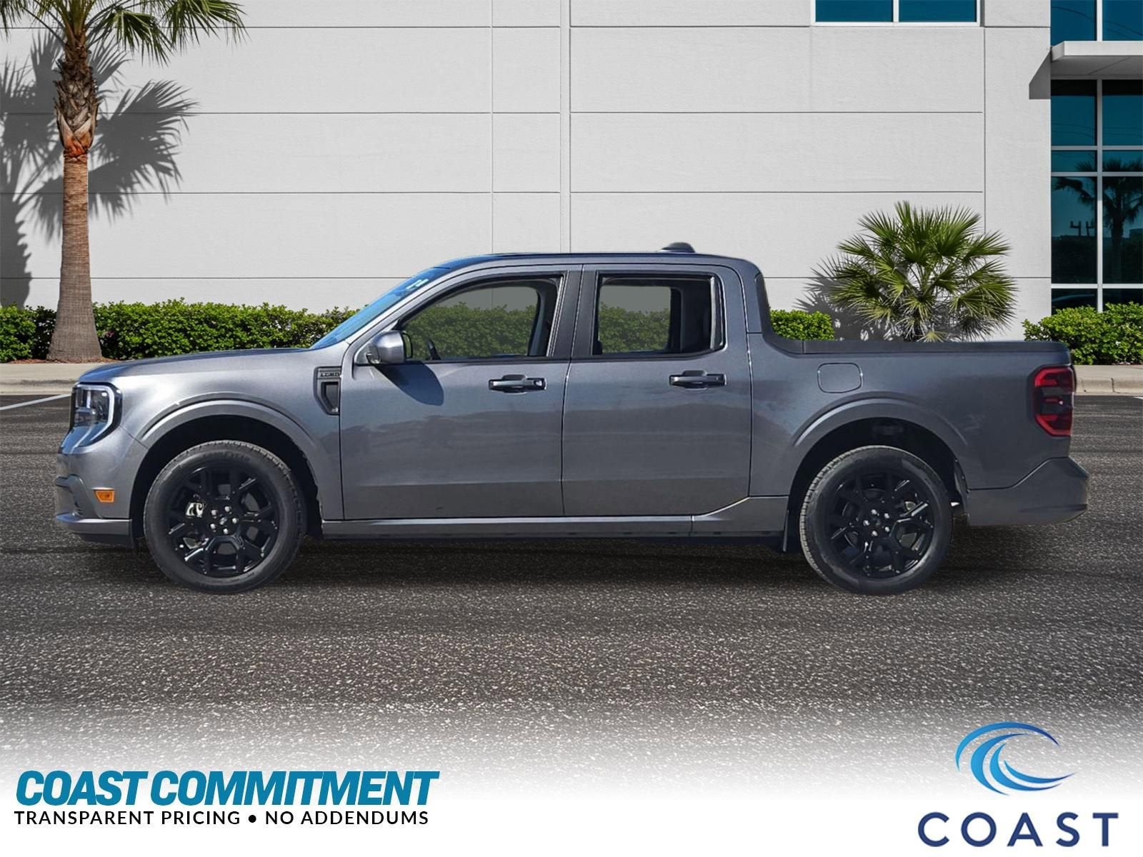 2025 Ford Maverick Lobo Standard