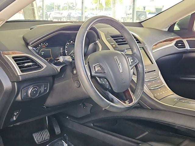 2016 Lincoln MKZ Base