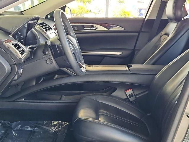 2016 Lincoln MKZ Base