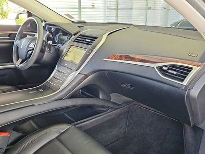 2016 Lincoln MKZ Base
