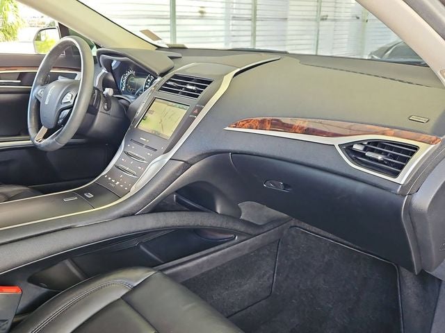 2016 Lincoln MKZ Base