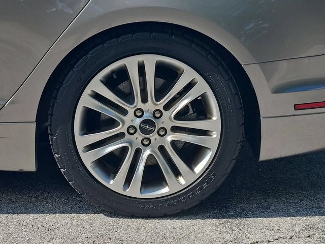 2016 Lincoln MKZ Base