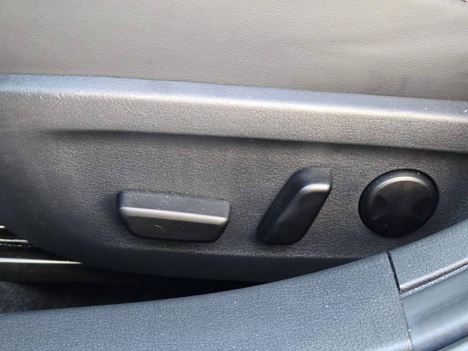 2025 Mazda Mazda3 2.5 S Preferred Package