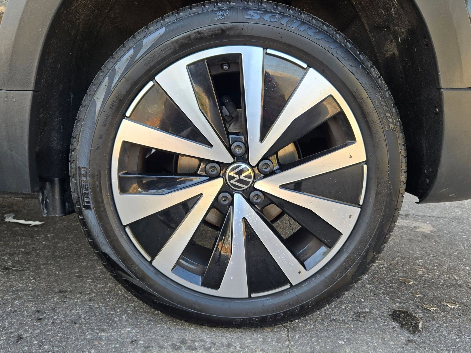 2024 Volkswagen Taos 1.5T SE