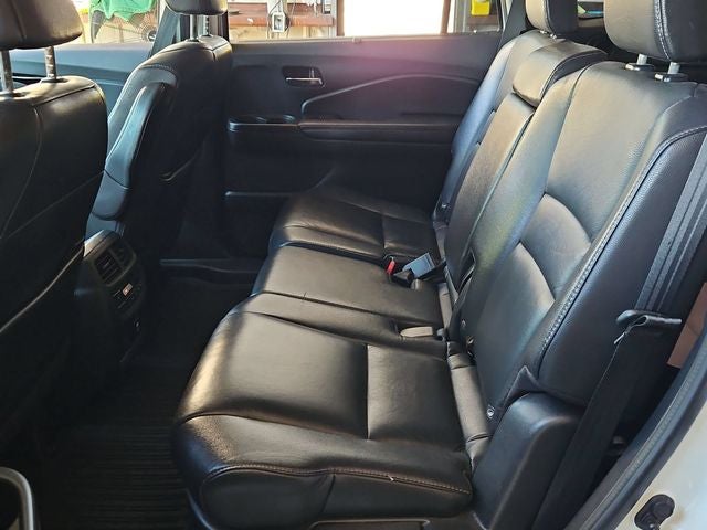 2020 Honda Pilot Touring 8 Passenger