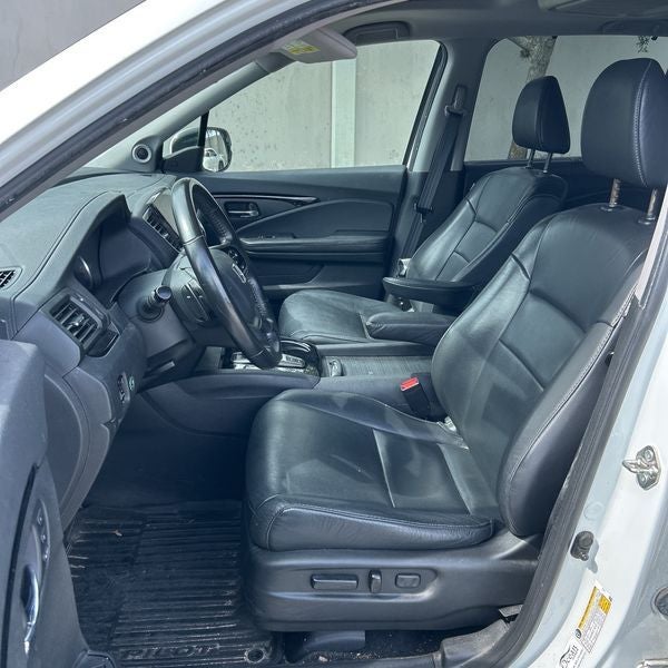 2020 Honda Pilot Touring 8 Passenger