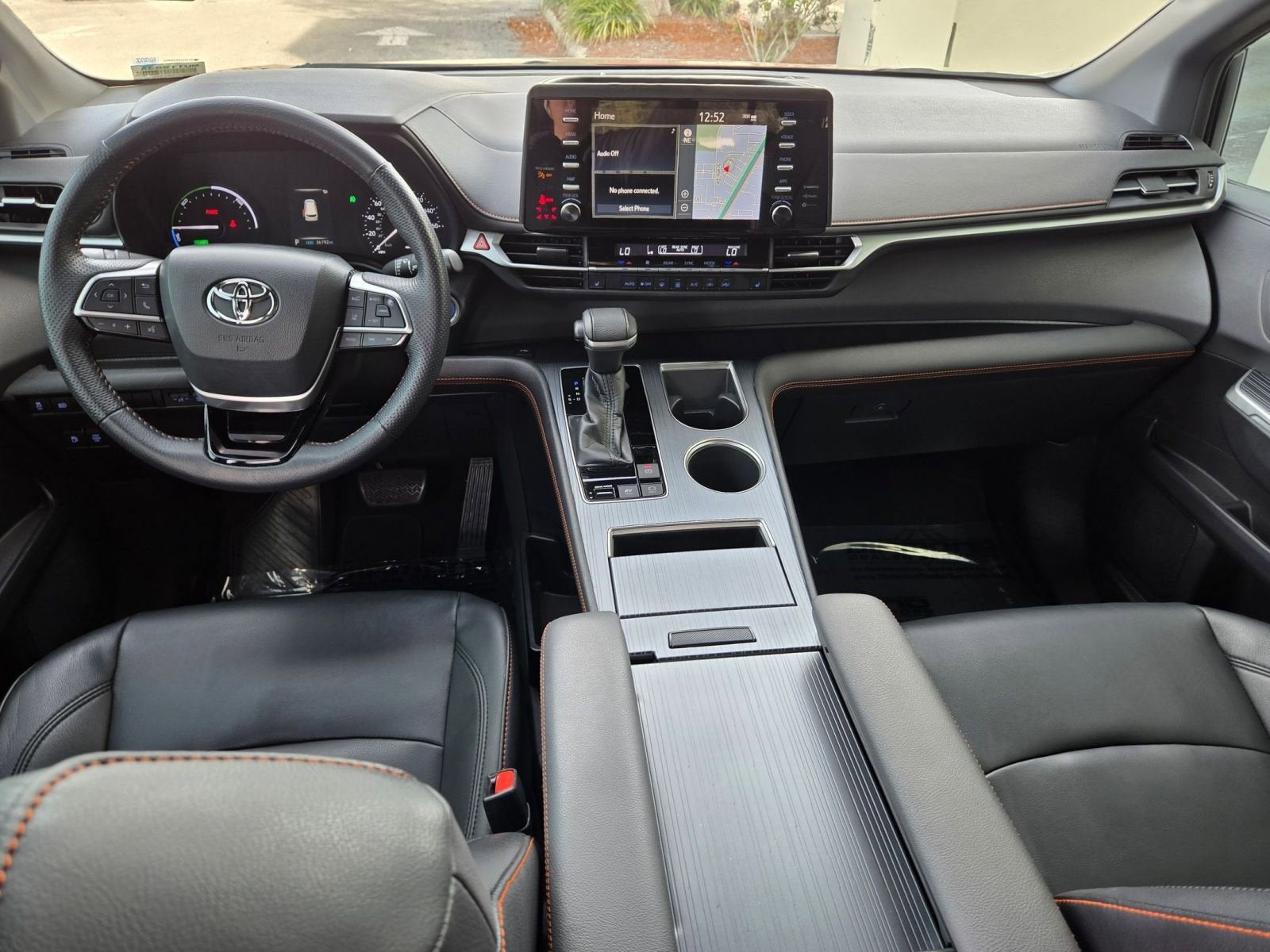 2022 Toyota Sienna XSE 7 Passenger