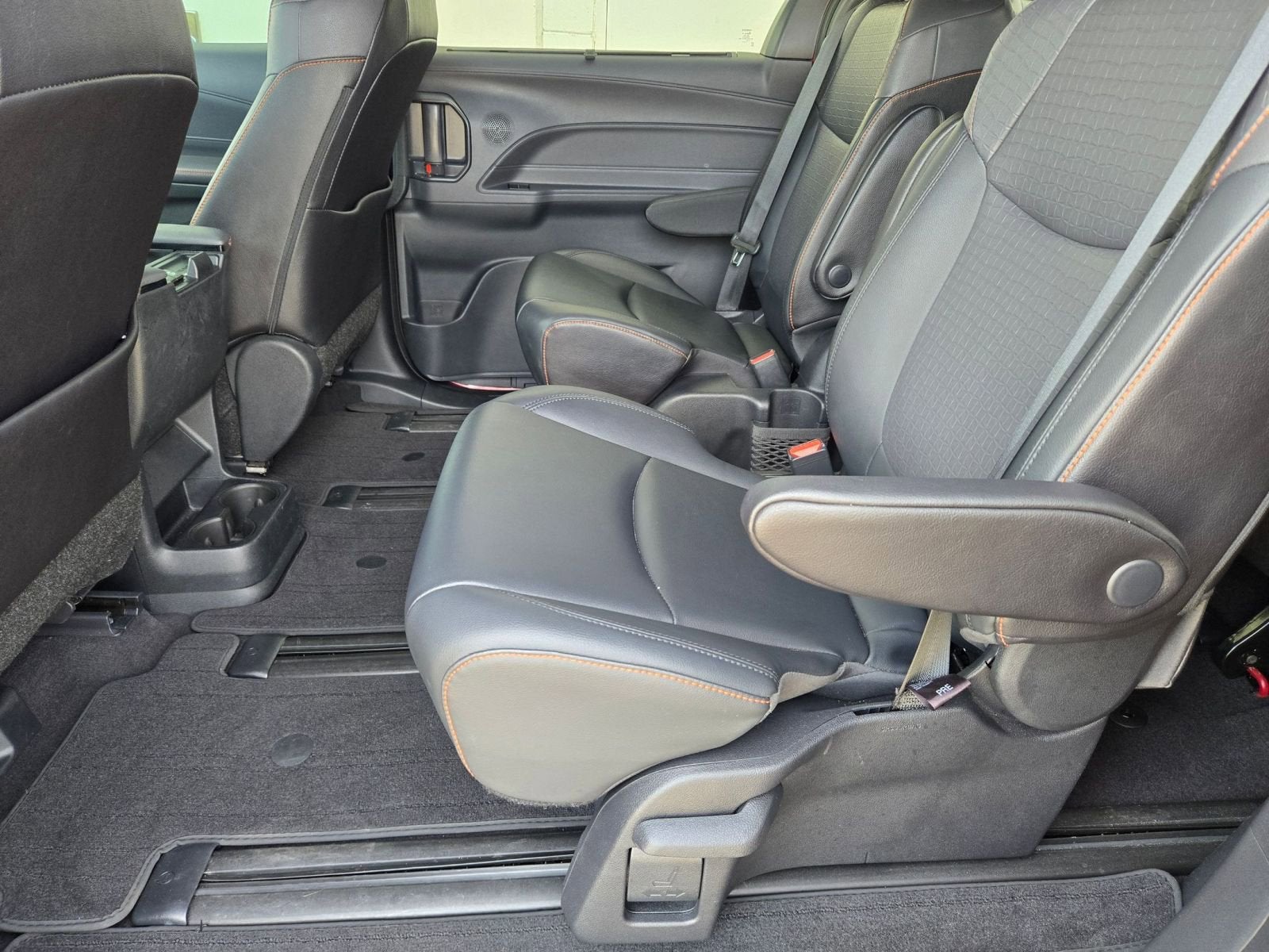 2022 Toyota Sienna XSE 7 Passenger