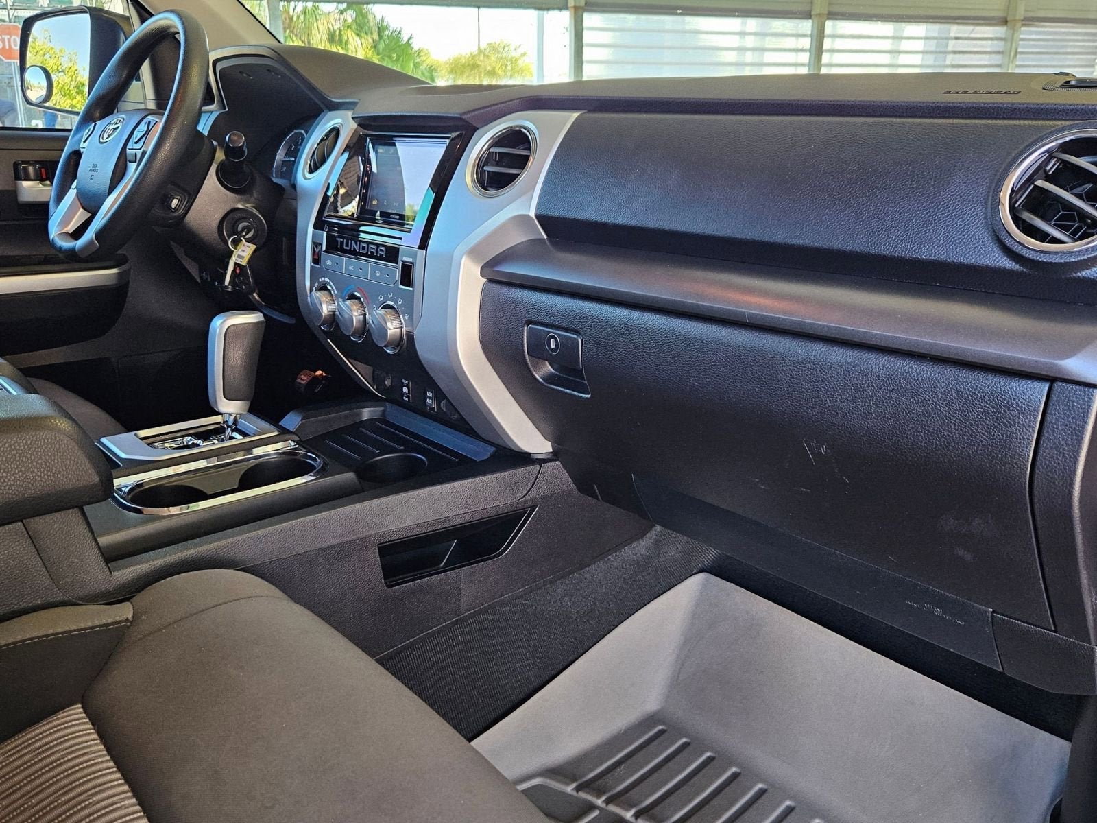 2015 Toyota Tundra SR5