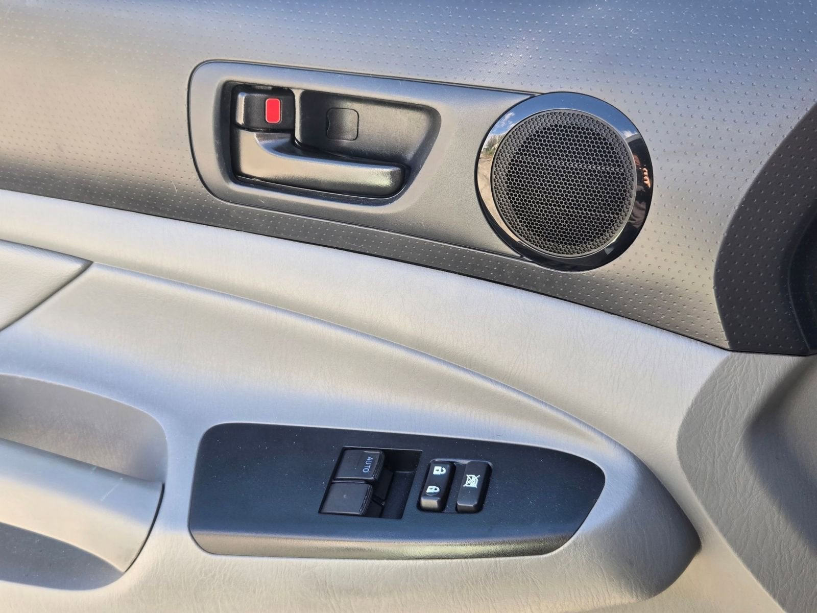 2015 Toyota Tacoma Base