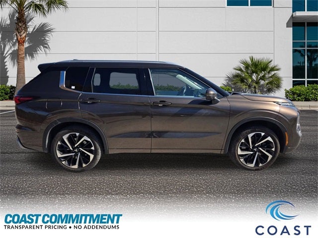 2023 Mitsubishi Outlander SEL