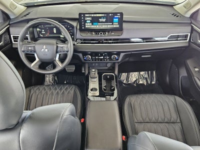 2025 Mitsubishi Outlander SEL