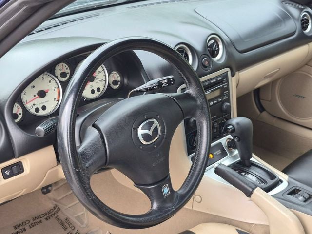 2003 Mazda Mazda Miata Base